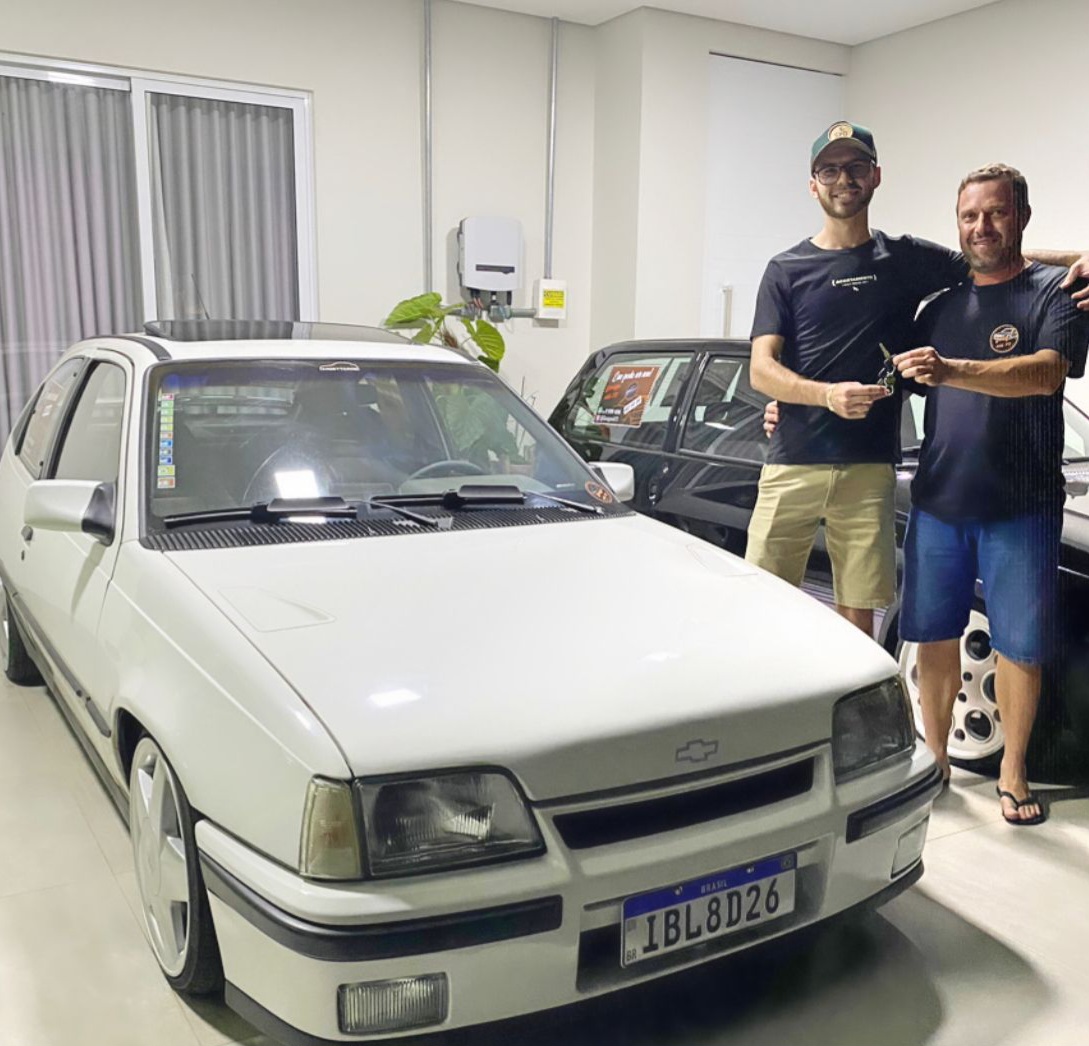 Kadett gsi ou uno 1.6 r + 5k no pix ou 25k no pix