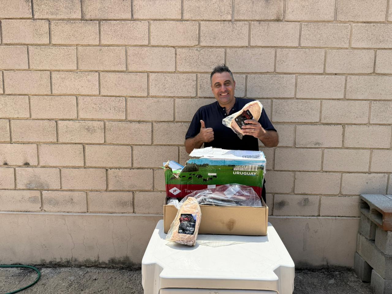 André Henrique de Oliveira Lombardi - 1kit com 28 itens + chopp + sal + boné