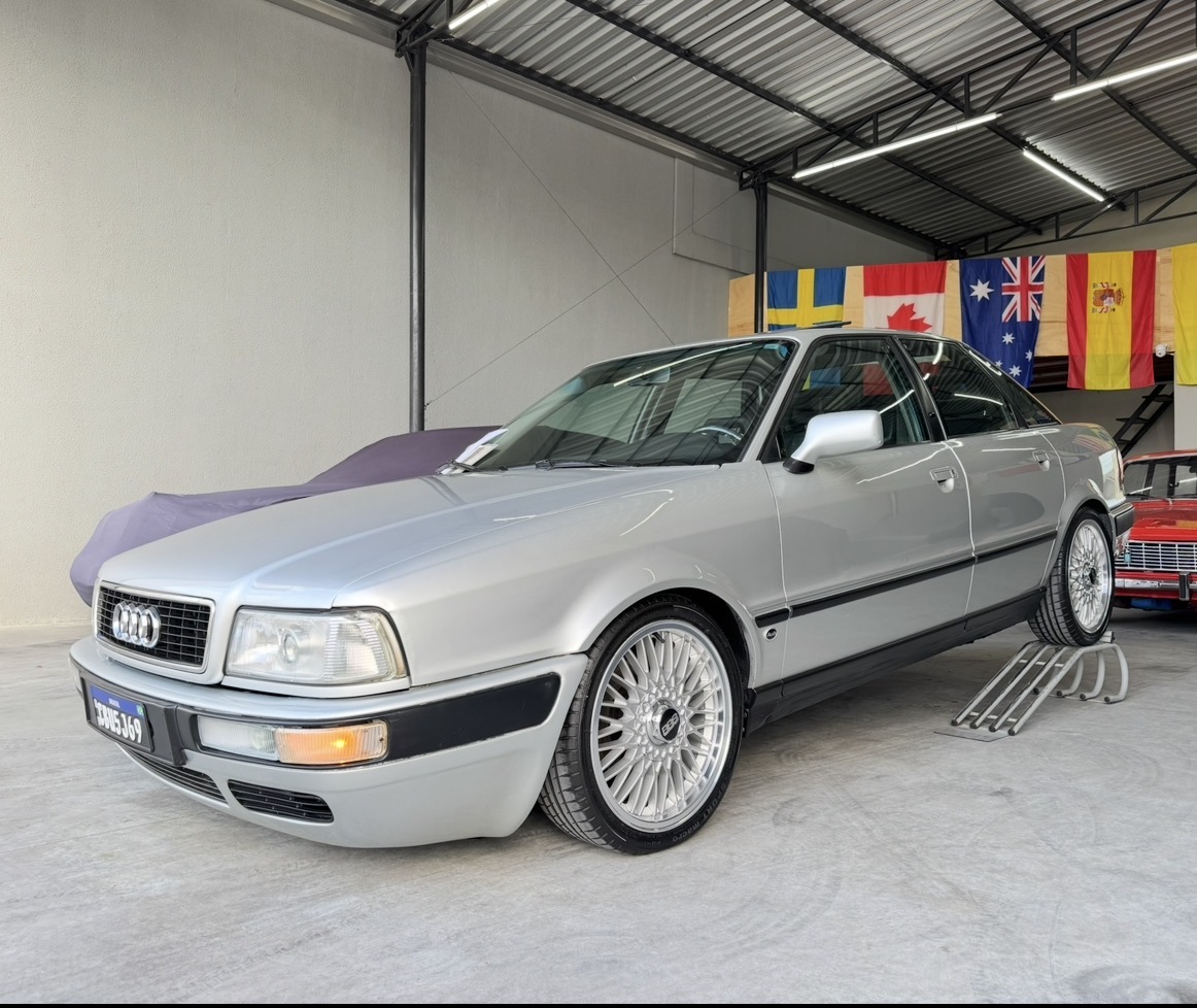 Jeferson Carl Schroeder - Ação audi/80 2.6 v6 (teto solar)