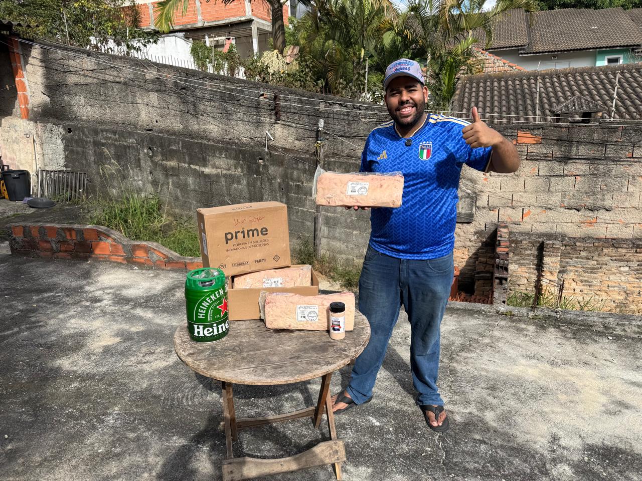 Lombardi Clássicos - 1cx.contra filé 481 +chopp + sal + boné