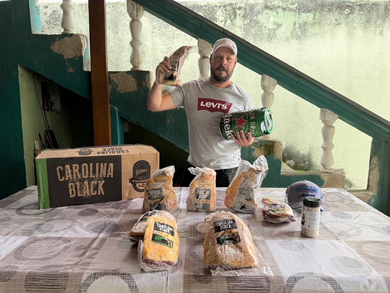 André Henrique de Oliveira Lombardi - Picanha+maminha carolinablack + chopp + sal + boné