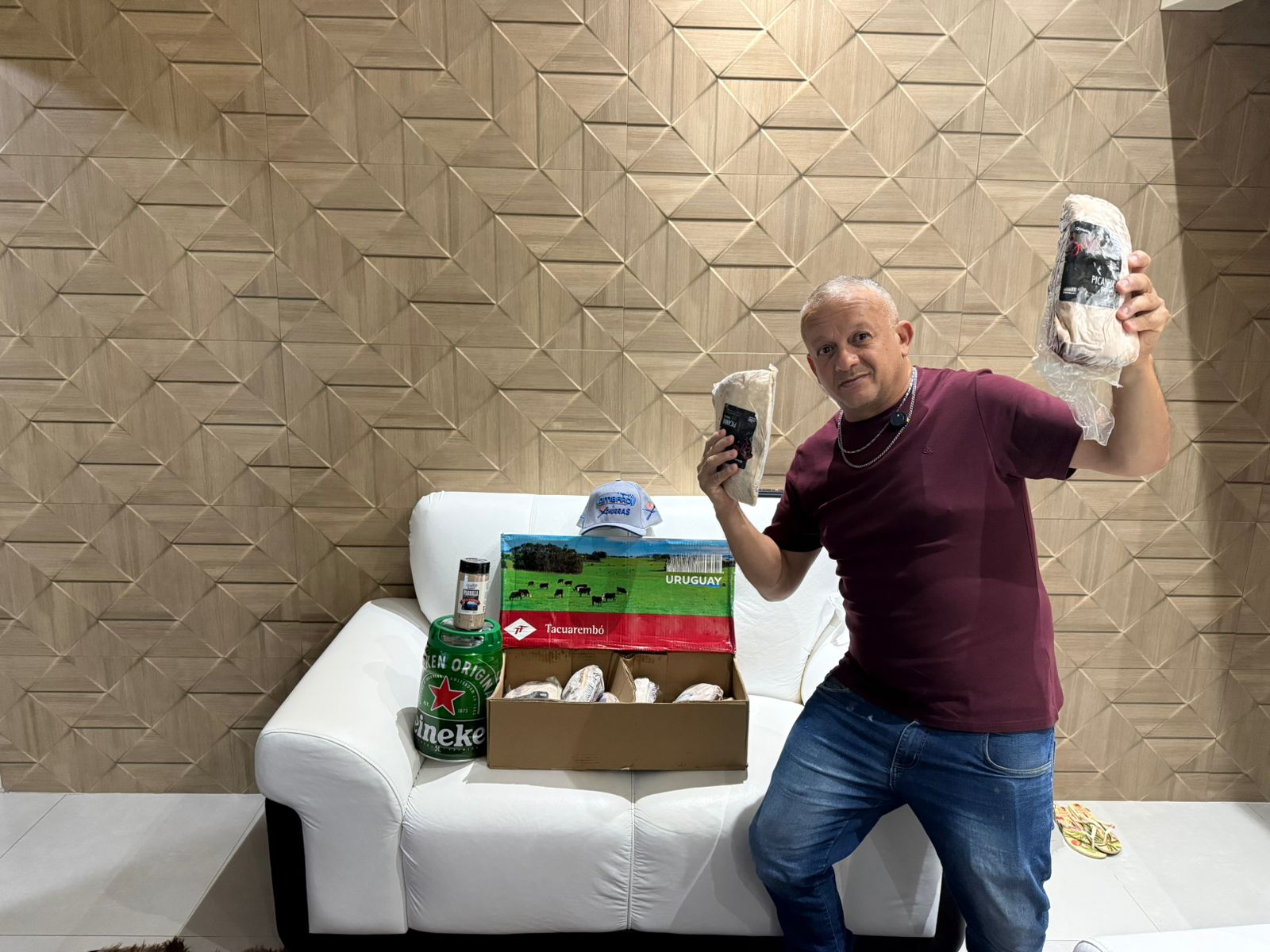 André Henrique de Oliveira Lombardi - 1cx. picanha bassi uruguai + chopp + sal + boné