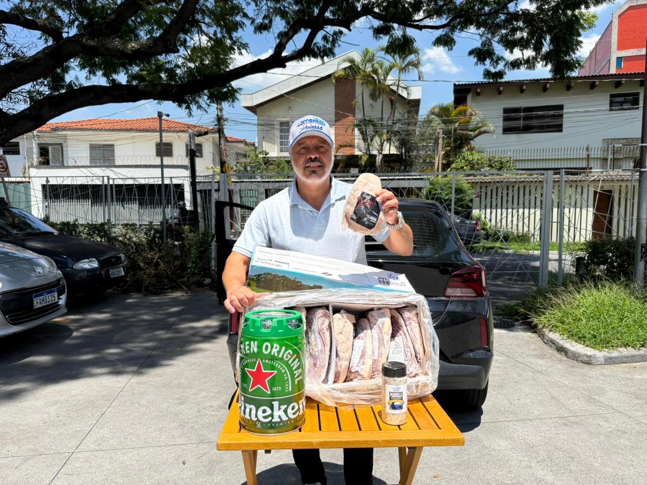 André Henrique de Oliveira Lombardi - 1cx. picanha bassi uruguai + chopp + sal + boné
