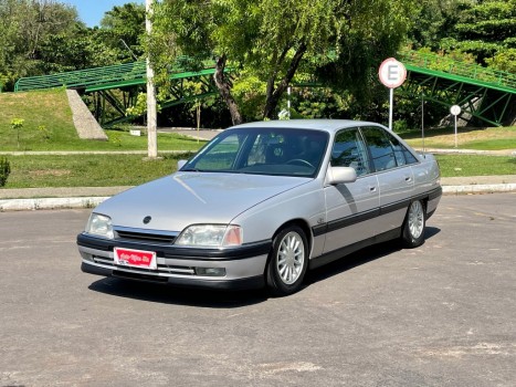 Gm-omega cd 3.0i 6 cil - 1993