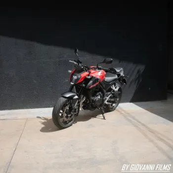 Rodrigo Custom - Honda hornet 500 2026 ou 25k no pix.