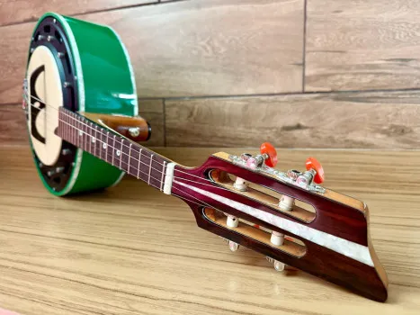 Rifas do Nicolau - Ação 643: cavaco ou banjo, o vencedor escolhe!