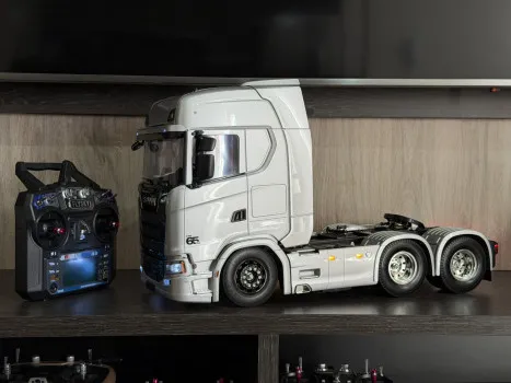 RC Blue - Scania 770s