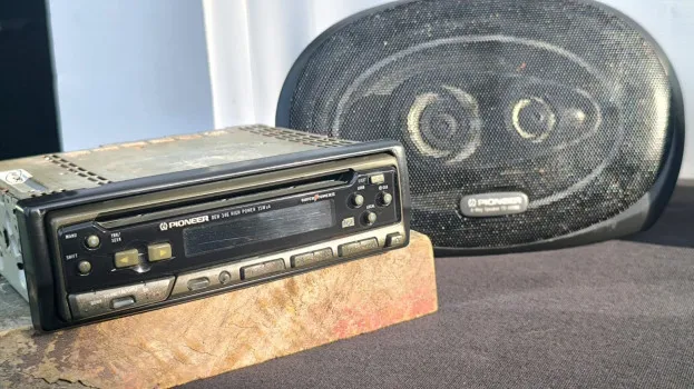 Autos Bergamini - Kit pioneer led/bluetooth (frete é grátis!)