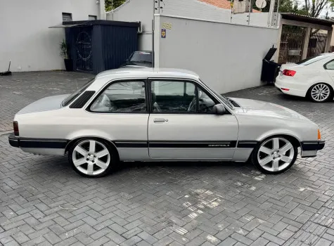 Danclassicos - Chevette s/e 1987 prata