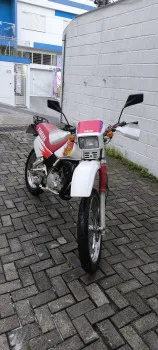 6° edição: yamaha dt 180 (2° dono)