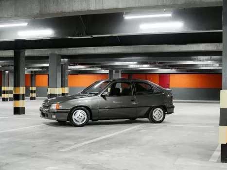 Sports Old Garage - A??o 124 - kadett gs completo ou pix $20k