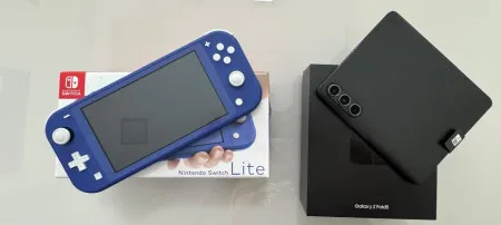 Colecione Motos - Ação tobem- galaxy fold + nintendo swich novo