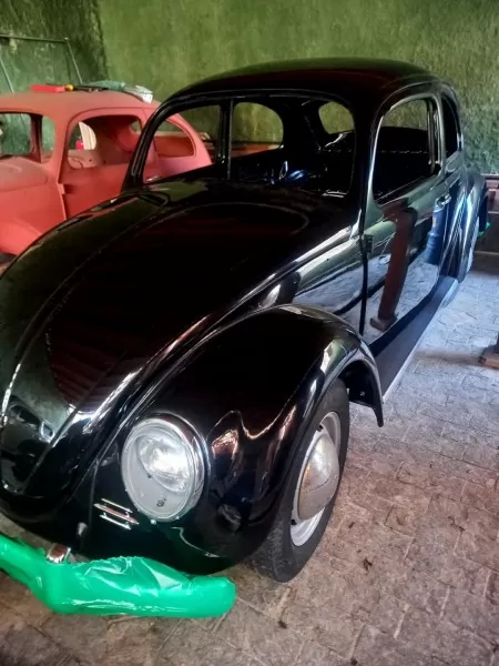 A??o 141 fusca 1960 preto c/ seta bananinha