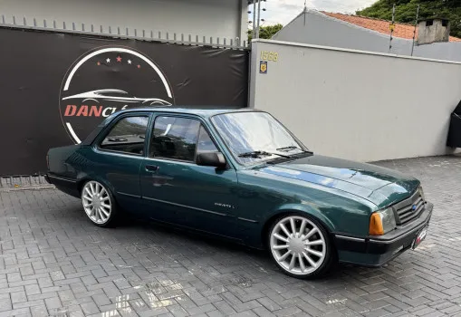 Danclassicos - Chevette l verde cannes metálico 1993