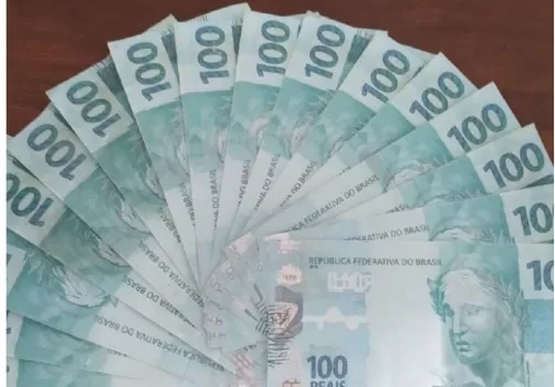 6 mil no pix ou iphone 15 ou 2 bike antiga