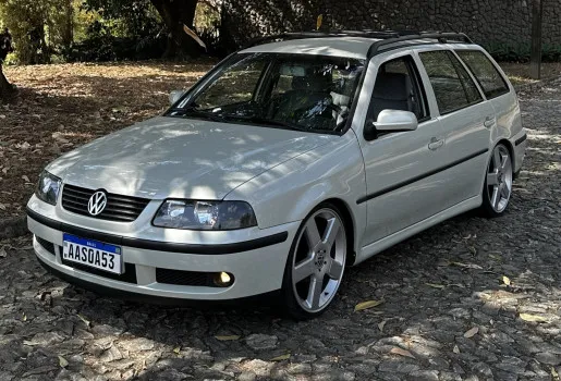 ABJ Garage - Parati 1.6 2000 confortline branco nacar ou 40k