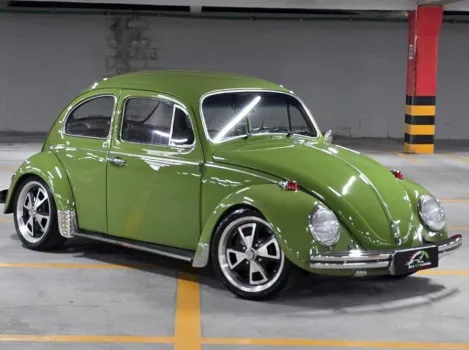 Fusca 1300 verde hippie ou pix 24k