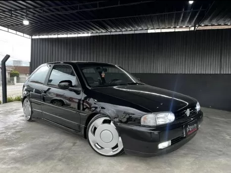 Gol cli 1.8 completo ou 15k