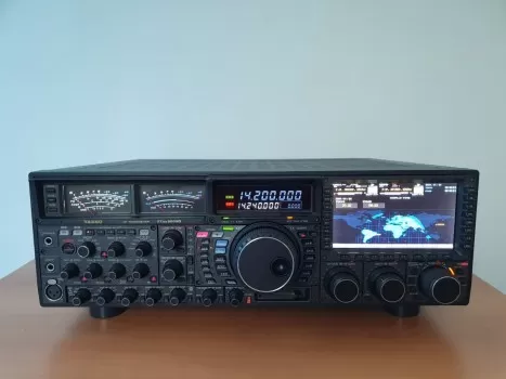 PY4JW - JÉBER - Hf transceiver yaesu ftdx-9000d