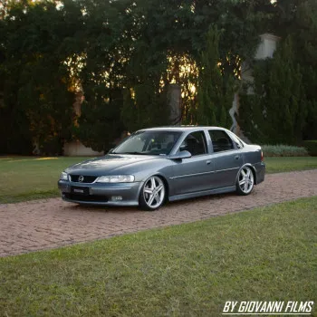 Gm vectra milenium 2001 aro 18 ou 20k no pix