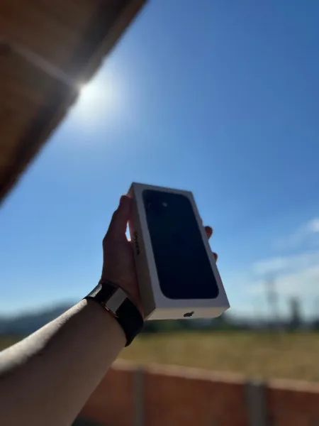 Mb_Premiações - Iphone 16 128gb (lacrado) ou r$ 4.000 no pix!!