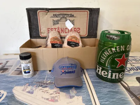 André Henrique de Oliveira Lombardi - Caixa de picanha estância 92 + chopp + sal + boné