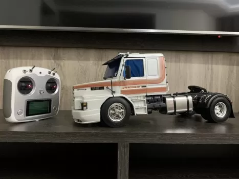 Scania 112 r?dio controle