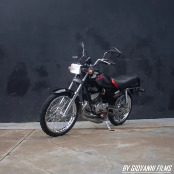 Rodrigo Custom - Yamaha 1994 rd135 resturada ou 14k no pix.