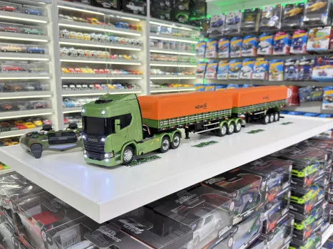 Minis Evolution - Scania bitrem de controle remoto 1/32