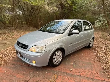 Ação corsa premium 1.8 completo