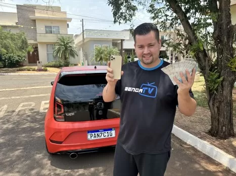 10 mil reais no pix ou 2 iphones 11 pro max!