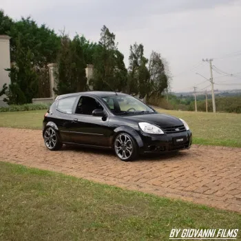 Ford ka 2009 1.6 completo ou 18k no pix.