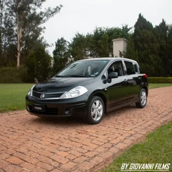 Nissan tida 1.8 flex completo ou 20k no pix