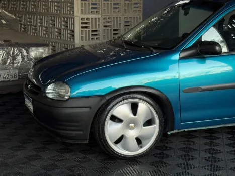 Ação bate e volta corsa wind 1996