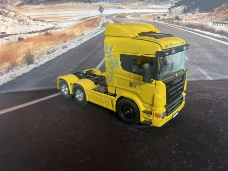 TARDIOLI TRUCK - Scania 6x4 amarela