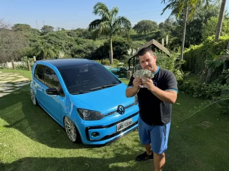 10 mil reais no pix ou 1k mensal por 20 meses