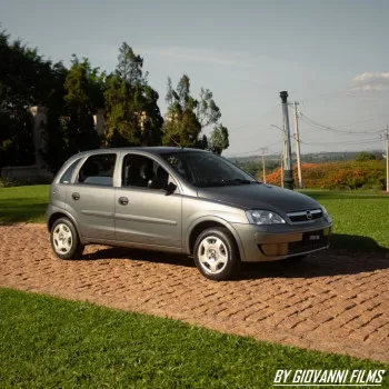 STUDIO RODRIGO CUSTOM - Gm corsa 1.4 maxx com 26 mil km ou 20k no pix