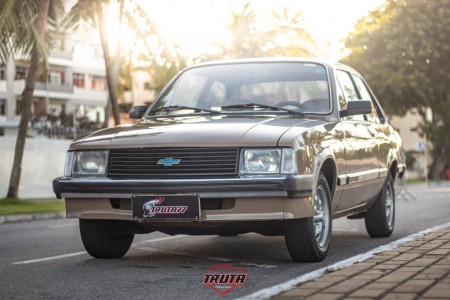 Chevette sl 1986 o chocolate.