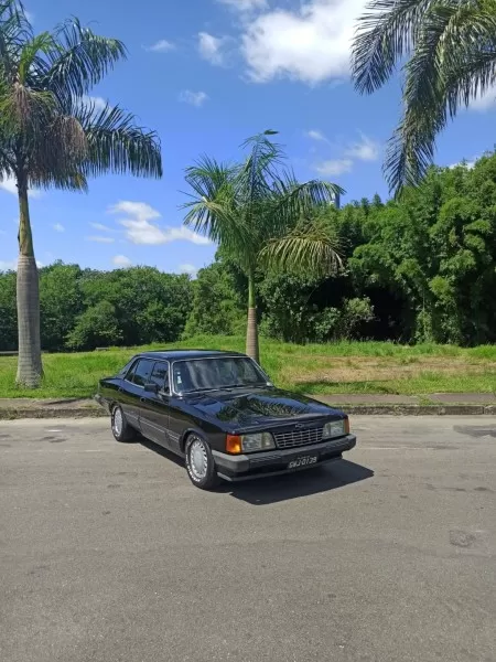 40? edi??o opala placa preta