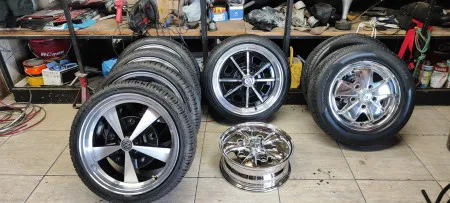 Ganhador escolheu rodas fuchs usadas com pneus