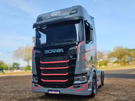 RFC Miniaturas - Scania 65 anos