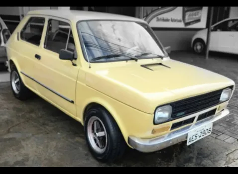 Rotary Club de Cascavel Sonhar - Fiat 147 amarelo metálico ano 1979 (impecável)