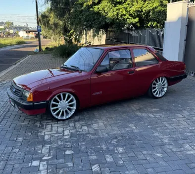 Danclassicos - Chevette júnior 1993 vermelho madras
