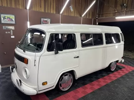 Kombi com + de 50 mil em acess?rios ou 40k no pix