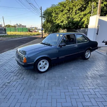Danclassicos - Chevette turbo 1990 cinza azul atlantis metálico
