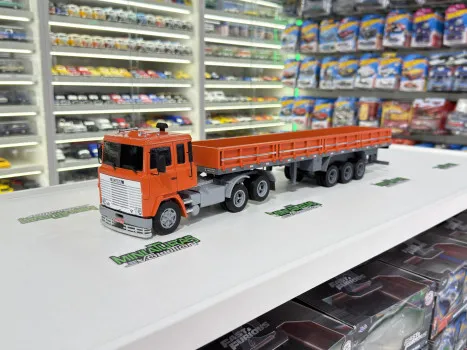 Minis Evolution - Scania lk 141 + carretinha coleção 1/32