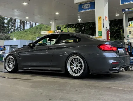 Vi Parreira - Bmw m4 2020 legacy (apenas 1k números)