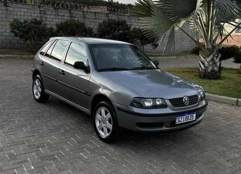 Gol trend 1.0 8v 2003 ou 18k