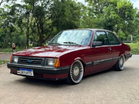 Ação chevette dl 1.6 (fechou, sorteia)