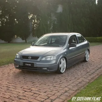 STUDIO RODRIGO CUSTOM - Vw polo 2006 + gm astra 2001 ou 50k no pix